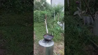 Rural Artifact Hydraulic Pendulum Bird Scaring Device (Iron Pot Iron Barrel)
