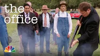 Dwight Schrute&rsquo;s Bizarre Family Funeral - The Office