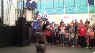 Titan the robot at butlins