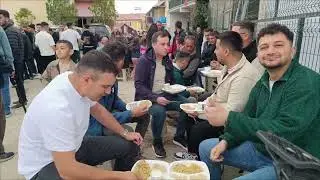 Osman ve sultan burçak düğün yemeği ikramı