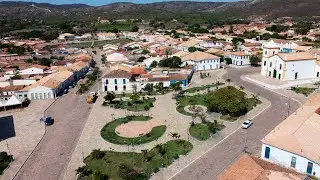 Rio de Contas -Bahia . Foi a primeira cidade planejada do Brasil. Imagens A&eacute;reas com Drone