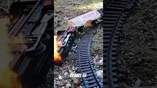 Crash Rail King Jumbo #shorts #railway #crossingtrains #locomotive #trainvideo #toys #trains #rail