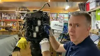Замена комплекта уплотнительных колец воздушного насоса Mercury Optimax (часть 2)