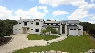 Stunning Luxury Escape Minutes From San Antonio - Daniel Potter, Janus Custom Homes