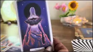 EN QUE BRILLAS TANTO QUE TE ENVIDIAN ? #tarot #tarotgratis #parati 