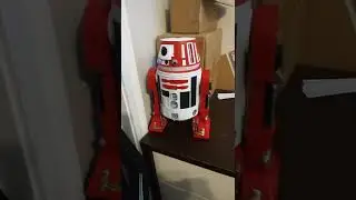 Star Wars Galaxy's Edge Droid Depot Orange Resistance Chip Sounds! (R4-P17 Sounds)