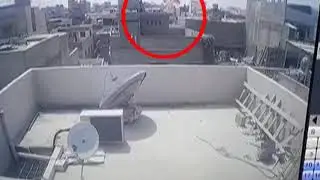PIA plane flight 8303 crashed in Karachi video on Friday 22 May 2020. Breaking News Latest video