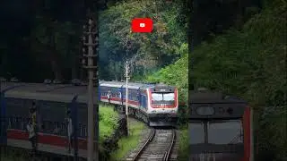 Podi Menike Badulla train from Colombo #srilankatrain