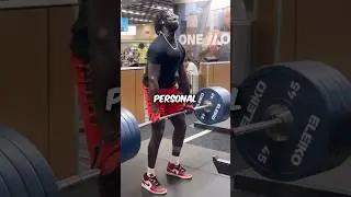 She Didn&rsquo;t Help this Bodybuilder 😳