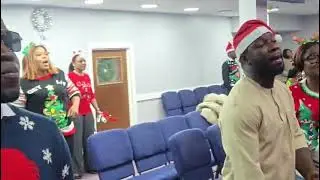 Daystar carol medley Ft Taiwo Oladoye cover. Carol fuji style