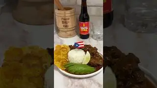 THIS Oxtail Falls Right Off The Bone! 😍 #puertoricanfood #caribbeanfood