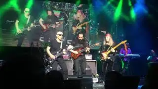 G3 2018 Joe Satriani / Uli Jon Roth / John Petrucci - Lyon
