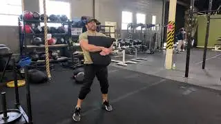 Sandbag Lunge