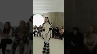 when Robot meet model robot #bollywood #yasmin #ai #airobot