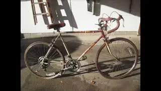 Huffy Santa Fe 10-Speed Bicycle - 1970s 1980s