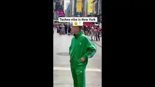 Techno vibe in New York 😄🕺 #Shorts