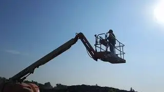 2004 JLG 460SJ boom lift for sale at auction | bidding closes September 5, 2019