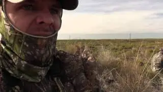 Coyote Hunting with the Vigilante from Red River Calls