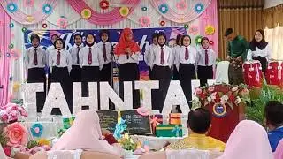 persembahan koir SMK TAMAN WIDURI anta permana dan donde .