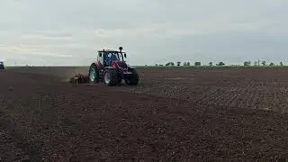 Valtra Т 234 Red Line и дисковая борона ДЛ 4