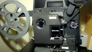 BELL & HOWELL 2585 16mm PROJECTOR