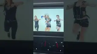 Китайский кран XCMG 100 XCT и китайские девушки 👌