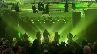 Shape of Despair - Woundheir, featuring Otso M&auml;ensivu (Tiivist&auml;m&ouml;, Helsinki, 4 January 2025)