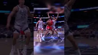 Kawhi Pure handles Pure strength🦾