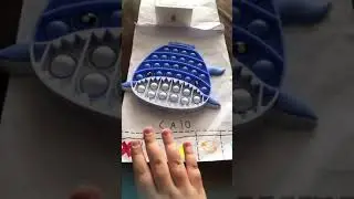 Meus fidget toys novos em uma troquinha