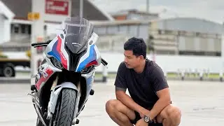 #bmws1000rr ပုံဟောင်းနဲ့ ပုံသစ် အနေထား