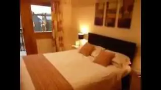 Guided tour of a luxury lodge at Gwel an Mor, Portreath, Cornwall