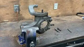 Quick tips: Dodge Front Dana 44 Driver's Side Steering Knuckle