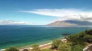Kihei Shores E306 Fully Remodeled 3 bed/2 bath Top Floor Condo Across the Street from the Beach