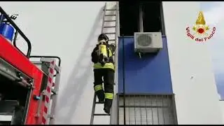 Assemini, incendio a Macchiareddu
