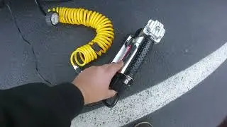 Checking Tire Pressure On My Nissan 350z (Quick & Simple)