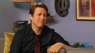 Watch The Pete Holmes Show  （ Lauren Co han） 720p