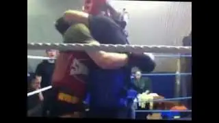 Dynamite fighting Systems - Chris first fight KO interclub