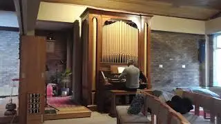 Paul the preacher - St Thomas More Catholic Church, Manor House, London (Compton organ)