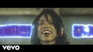 FITI-X - Free The Fire (Video Oficial) ft. Martin Machore, Lyz Martin