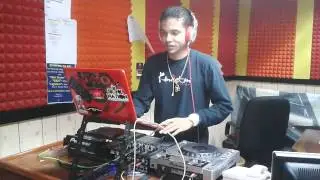 FAME 95FM DashoutThursday with DJ Nicco...April 3, 2014