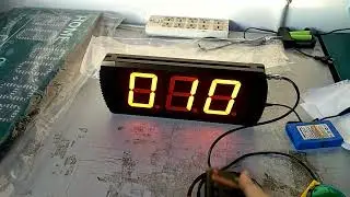 seconds countdown timer with a cap button