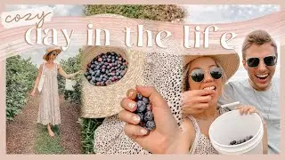 DAY IN THE LIFE | spring clothing haul, blueberry picking, & baking muffins & a veggie quiche! 🌼