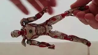 Iron Man mark 42 Comicave Studios umbox pt/br