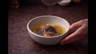 Classic Spaghetti Carbonara | Authentic Italian Recipe (No Cream).
