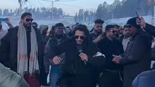 yamla pagla deewana | gulabi aankhen | gulmarg kashmir | romantic travel vibes ❤️