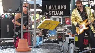 Laulava syd&auml;n - Valo y&ouml;ss&auml; (Tuomari Nurmio cover), 2017