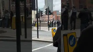 Protester at Gal Godot filming in Westminster London #protest #galgadot #westminster