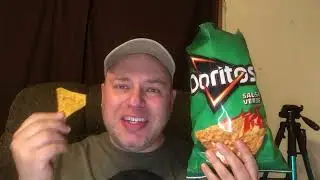 Intense Flavor Explosion: My First Taste of Doritos Salsa Verde Chips!