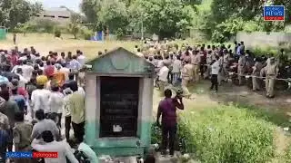 Group 2 Aspirants Protest at TSPSC Office | Group 2 Candidates Demands to Govt To Postpone Exam