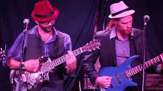 The Underscore Orkestra - Cliff Hanger -  Live Flayat France 2017